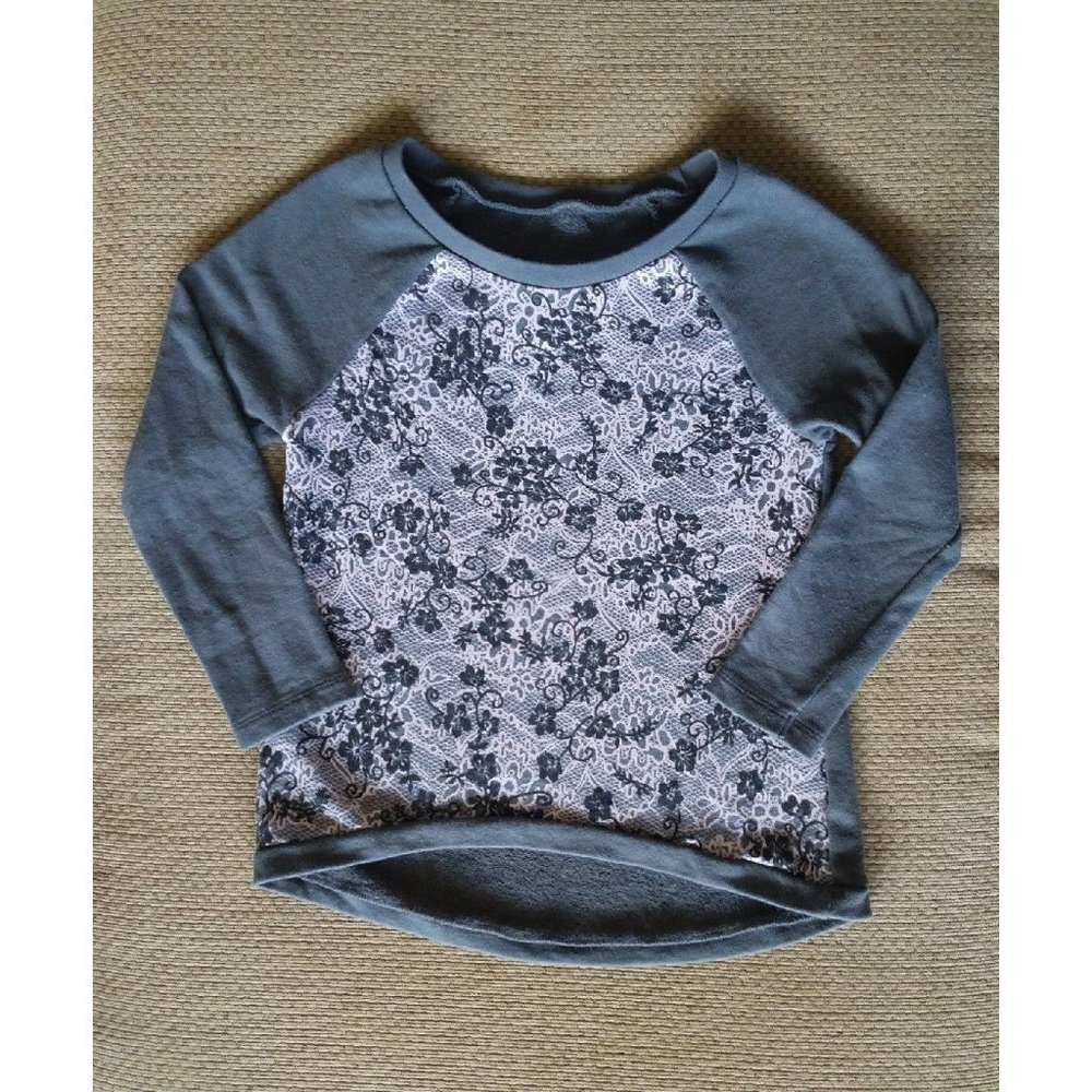 77Kids Long Sleeve Top Girls M (10)